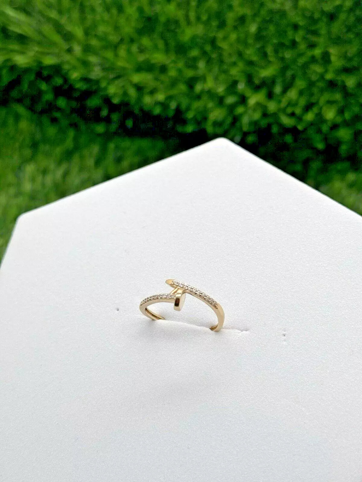 14K Yellow Gold Genuine Unique Nail Ring Size 8.5 2.0gr